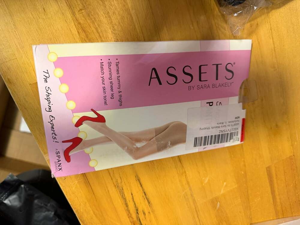Assets by Sara Blakely Shaping Pantyhose Size 1 Black